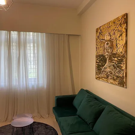 One Bedroom In Blloku, Apartman Tirana